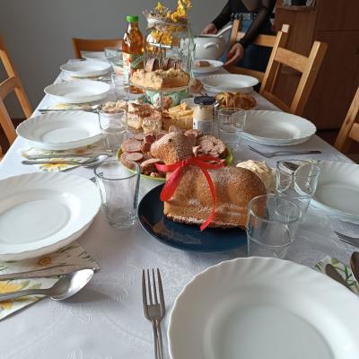 434328110 438185975389117 7847189325358249383 N